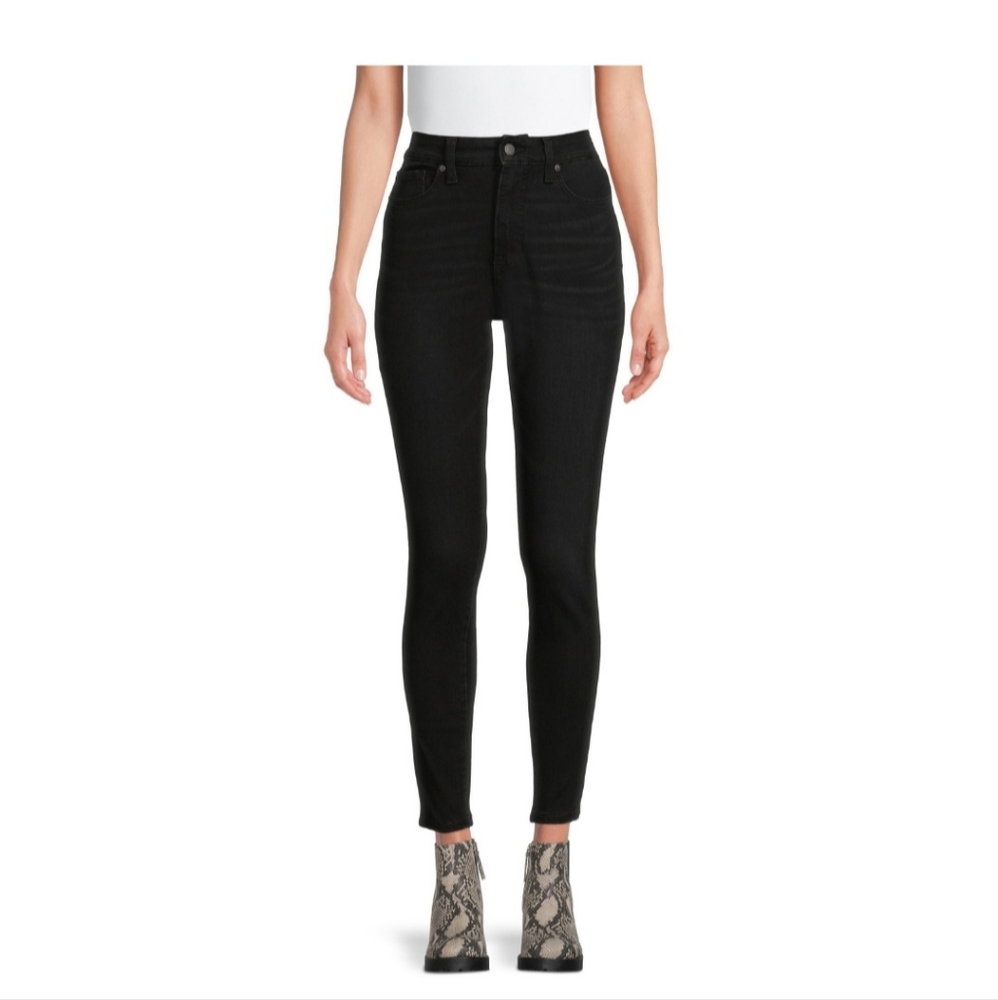Time and Tru Women's High Rise Curvy Jeans Size 18